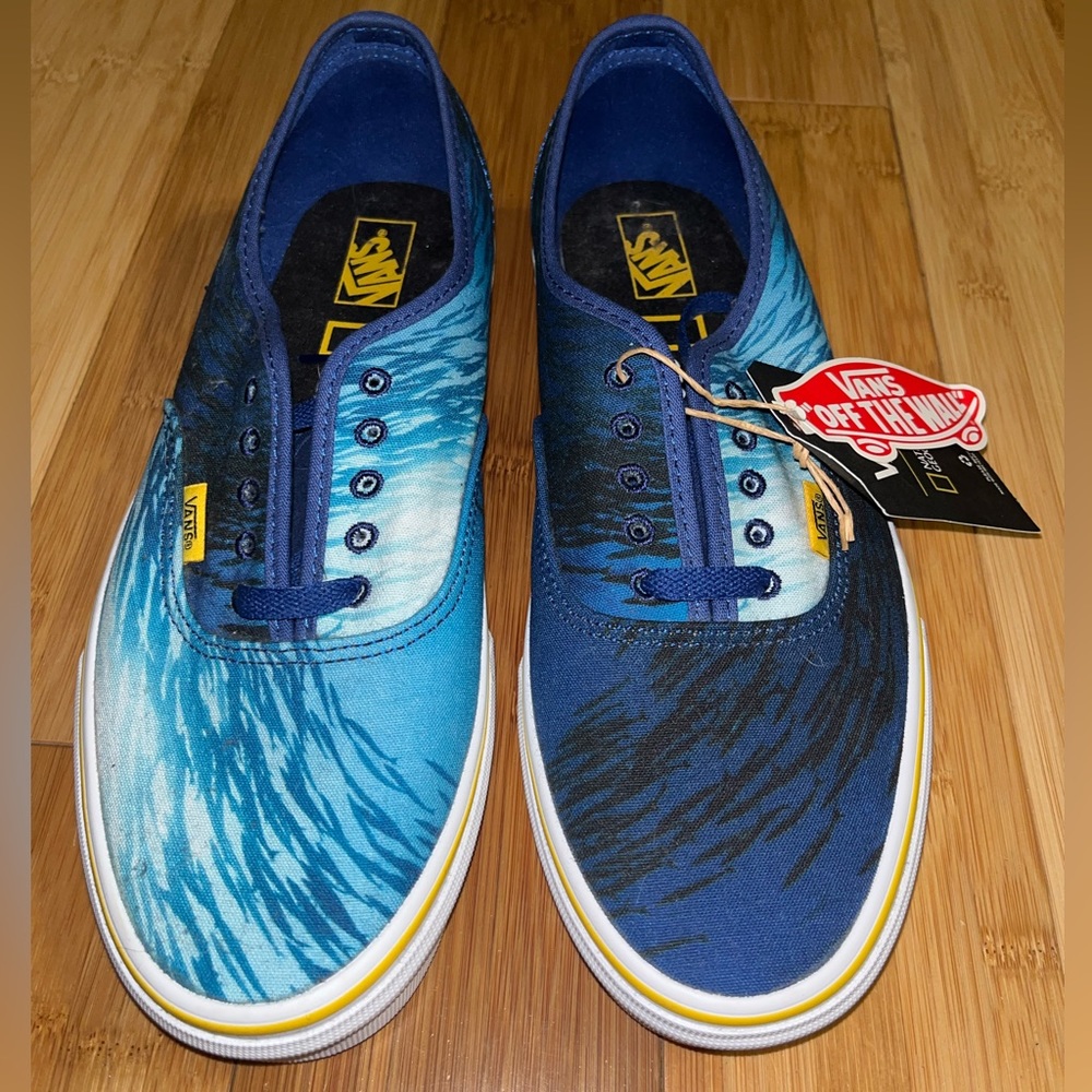 National Geographic vans size 9.5 men’s.